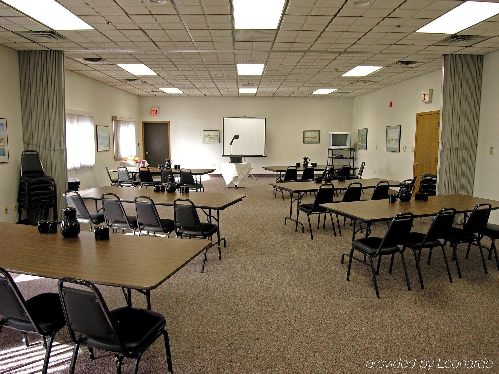 Baraga Lakeside Inn Facilidades foto