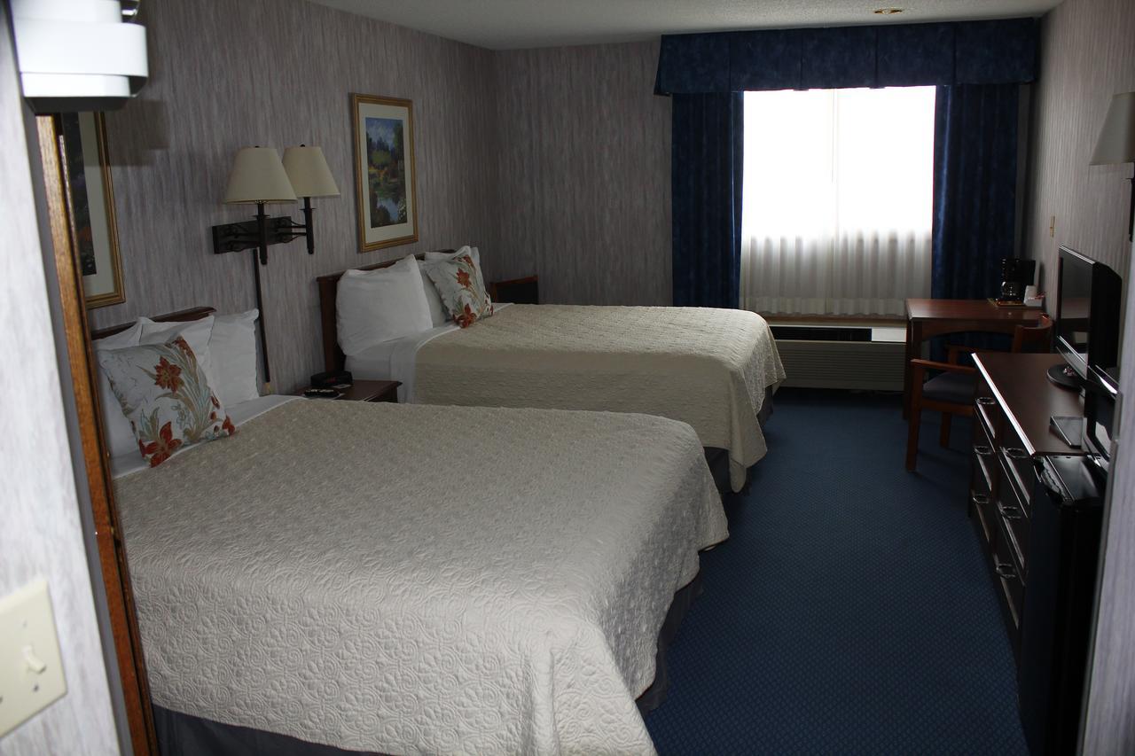 Baraga Lakeside Inn Exterior foto