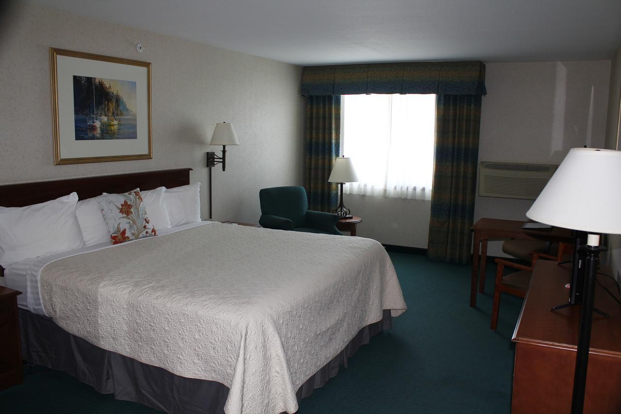 Baraga Lakeside Inn Exterior foto